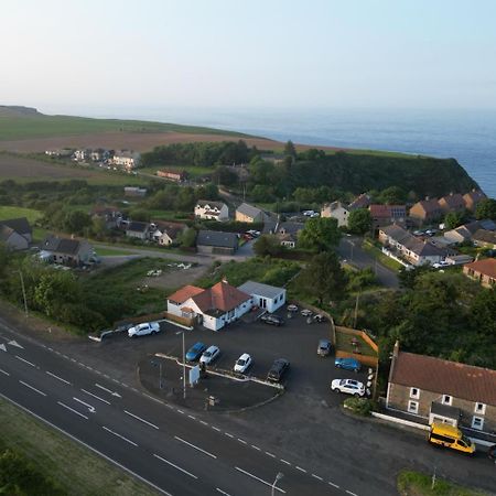 The First & Last Inn Eyemouth Exterior photo